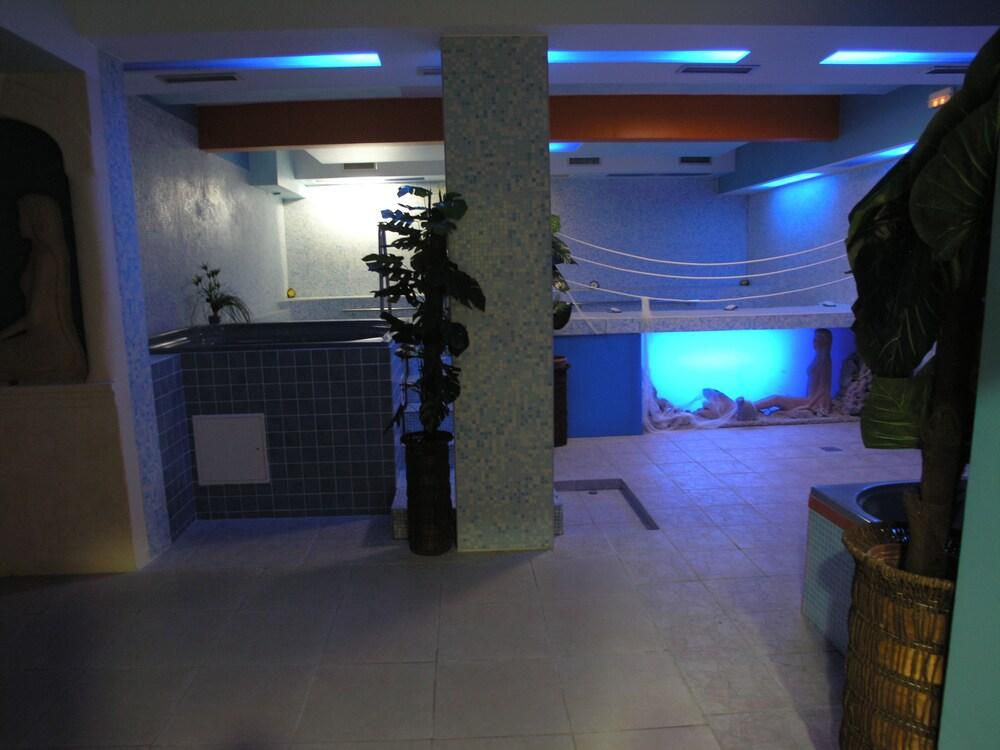 Sveti Kriz Hotel 4*